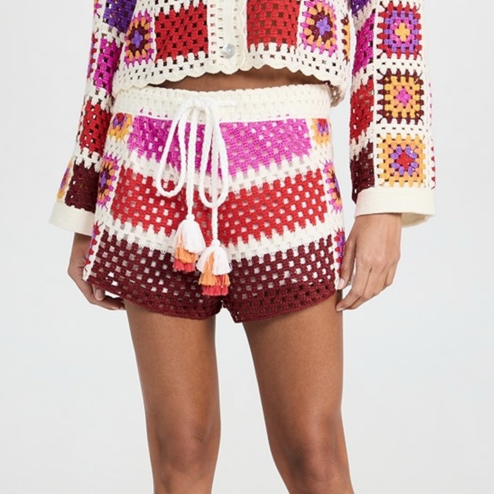 NWT mixed crochet stripes shorts from farm Rio